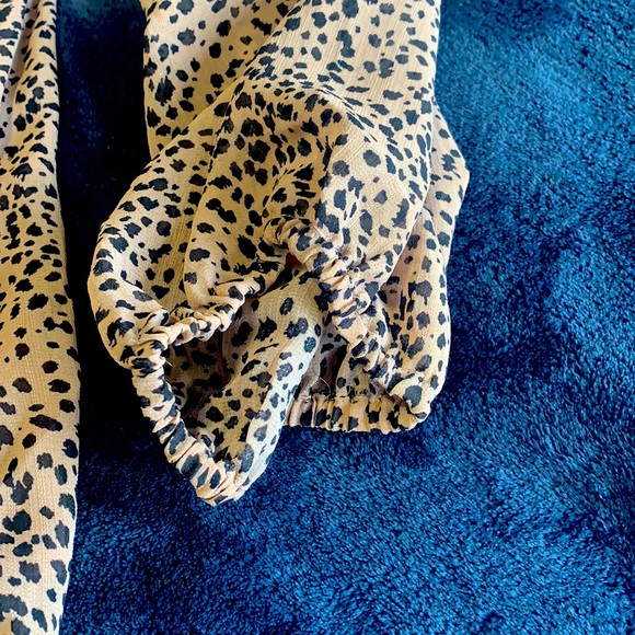 Entro Faux Wrap Blouson Blouse - Picture 4 of 8